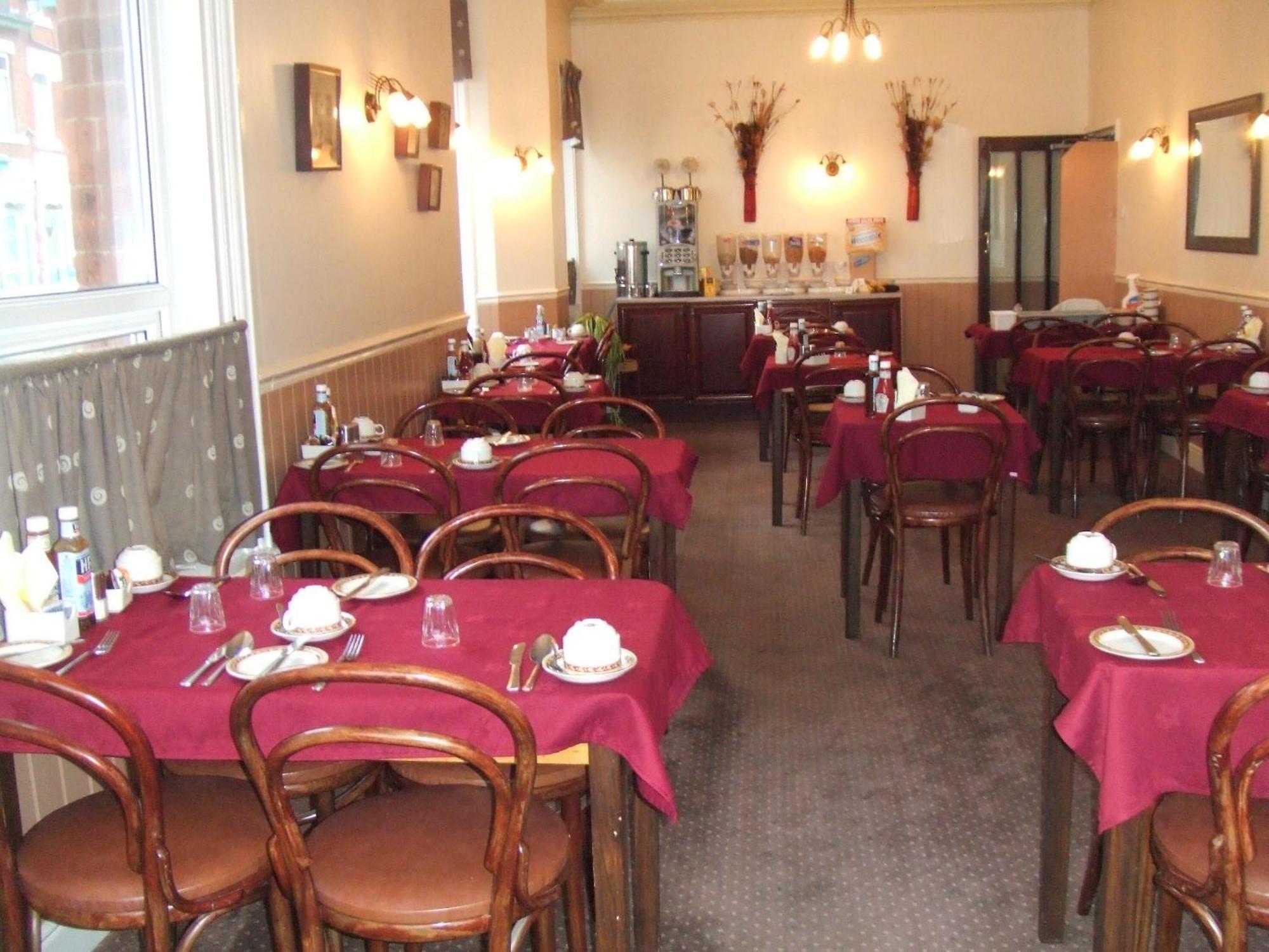 Guest house Boltonia 3*