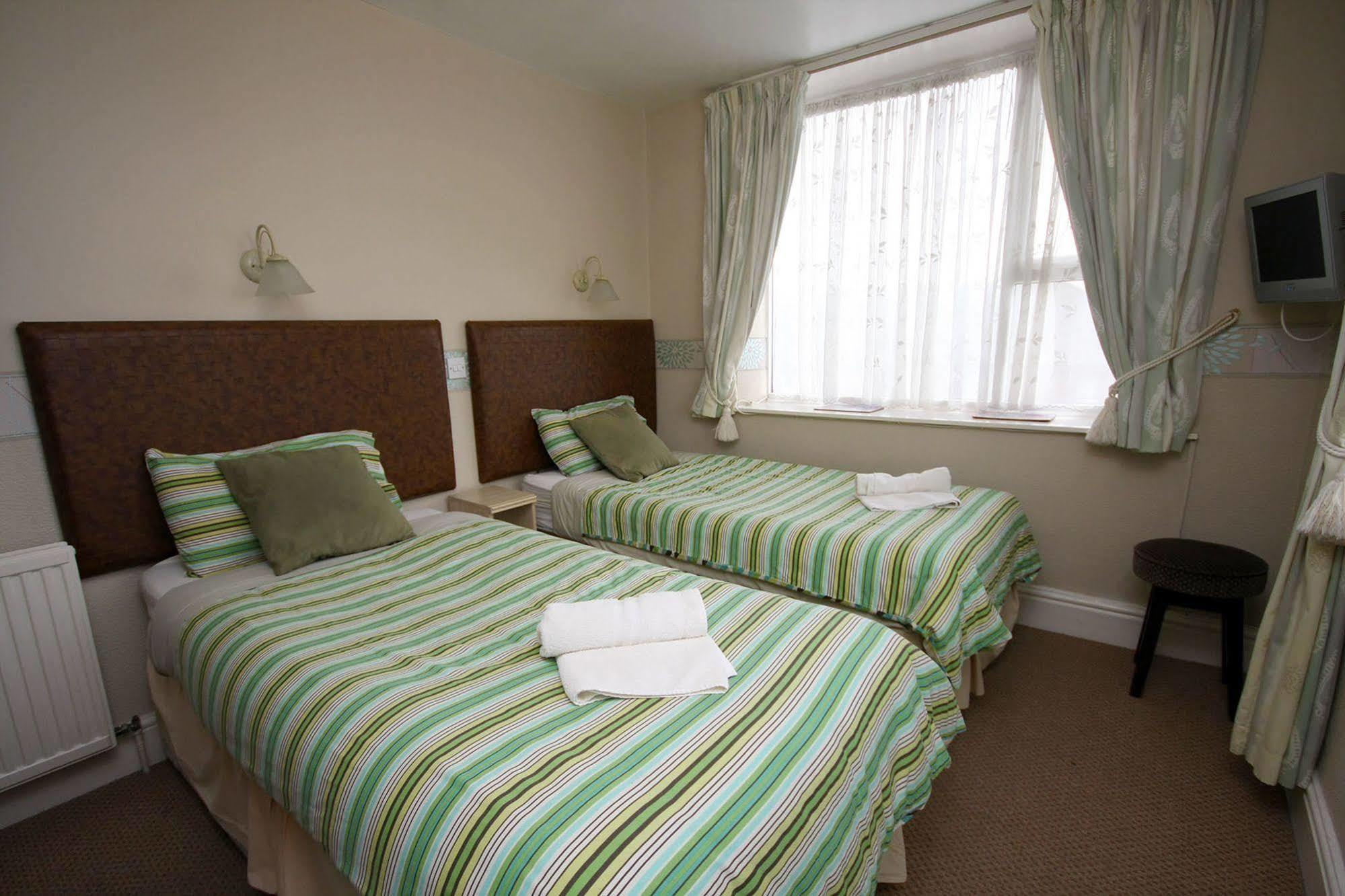 Boltonia Guest house 3*